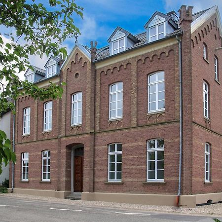 Muehlen-Apartment Im Herrenhaus Rheinblick Xanten Εξωτερικό φωτογραφία